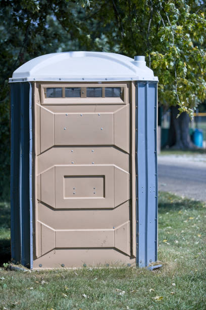 Best Emergency porta potty rental  in Champaign, IL