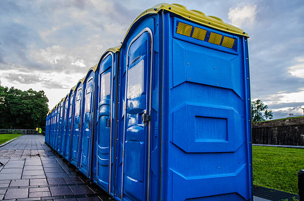 Best Affordable portable toilet rental  in Champaign, IL